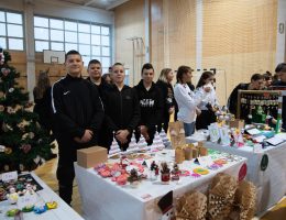 Humanitarni božićni sajam u OŠ Petrijanec